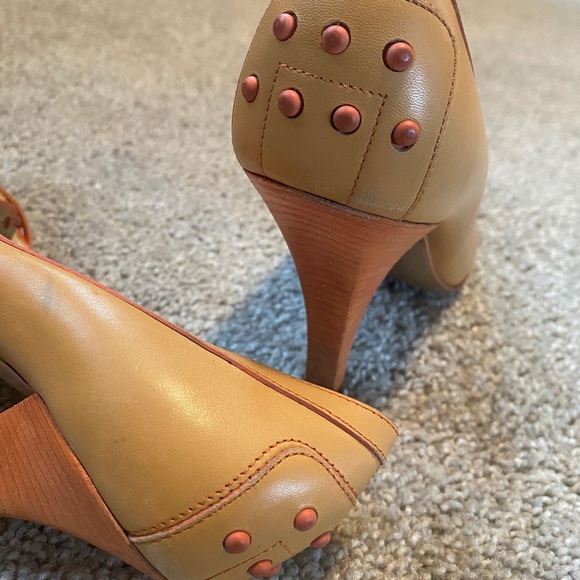 Tod’s square toe heels - Picture 4 of 5